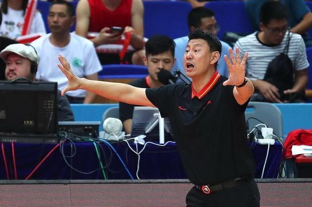李楠若下课男篮选谁接任？李春江领衔4大候选者 1人是菜鸟教头_王治郅