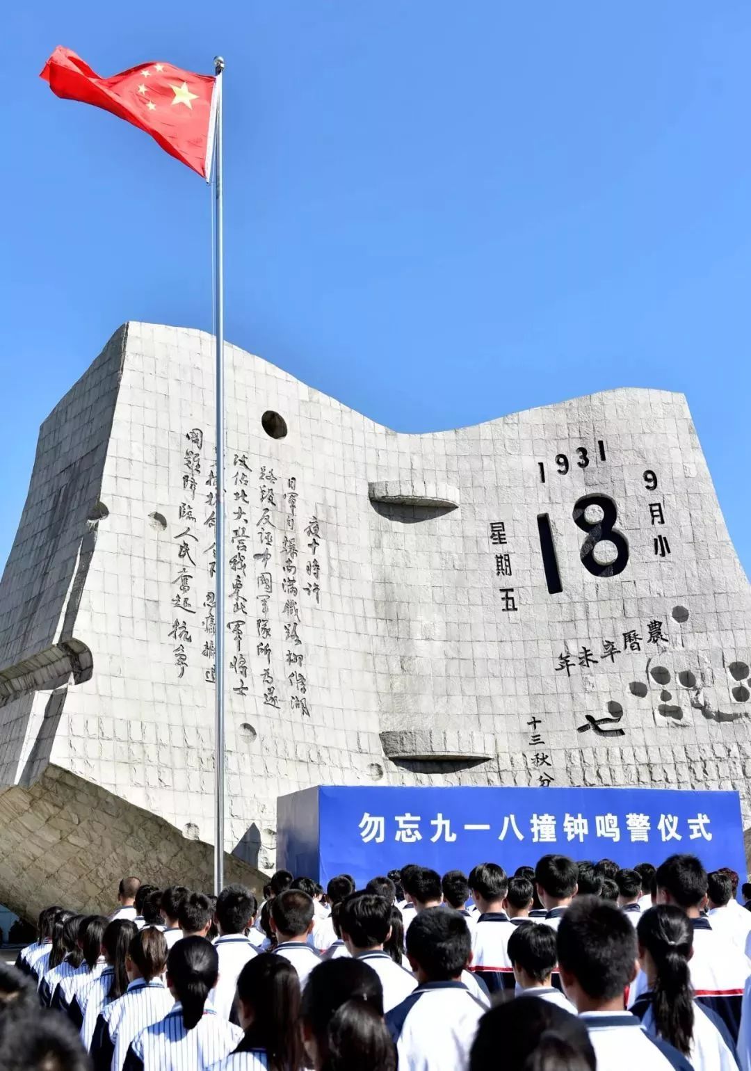 918视频 cfb099d612e64cdbb40ecb33e9e4546d.jpeg