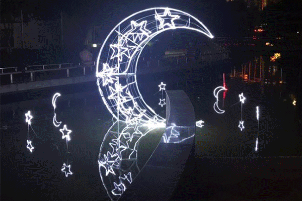 霓虹灯,月球灯展 随便拍拍,就赢了朋友圈 示意图  饭后来鹿悦川 晚安