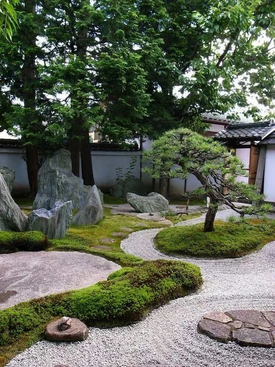 枯山水 · 让人心归宁静的庭院之美_日本