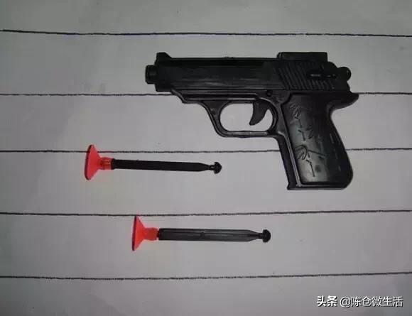 玩具视频3-6岁儿童玩具枪玩具 2dbb83fb34274f98bd406a5af4947814.jpeg