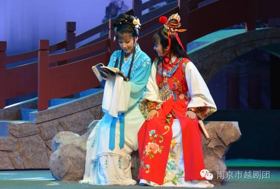 王潮歌红楼梦上映 327f84c2ab1e4c0eb8b56988fa1680bc.jpeg