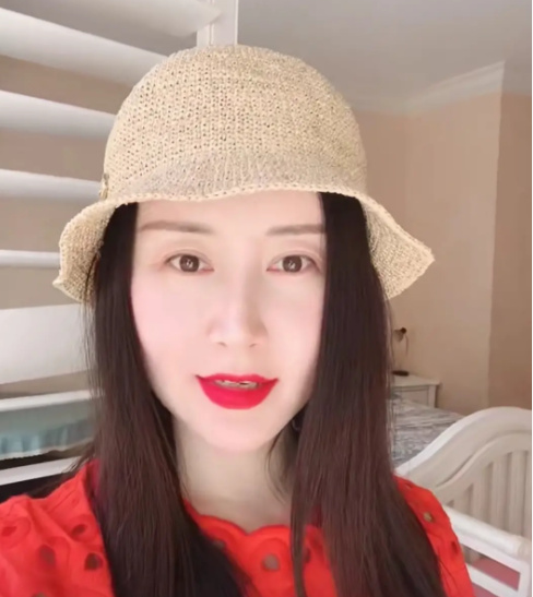 舒畅生活照片高清 44c6c1e842904c99a7c9cf41af82cd91.png