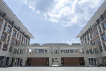 贵州理工学院2019级大一新生校园攻略指南 请查收_校区