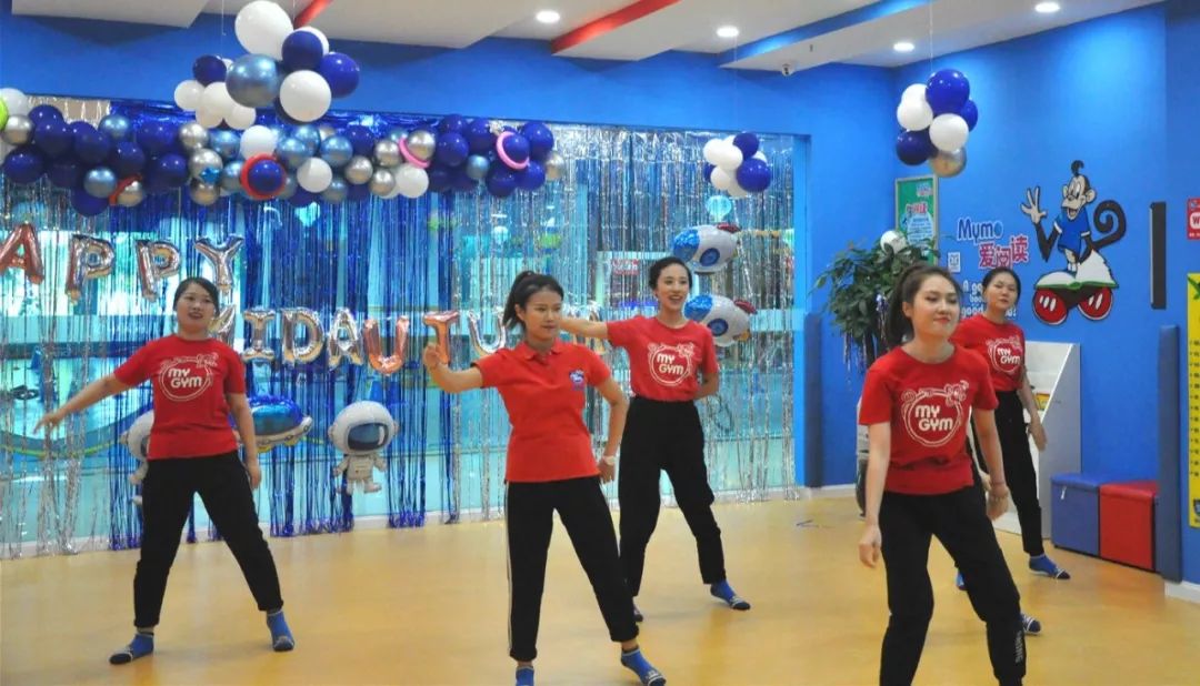 月旦猜成语_看图猜成语(3)