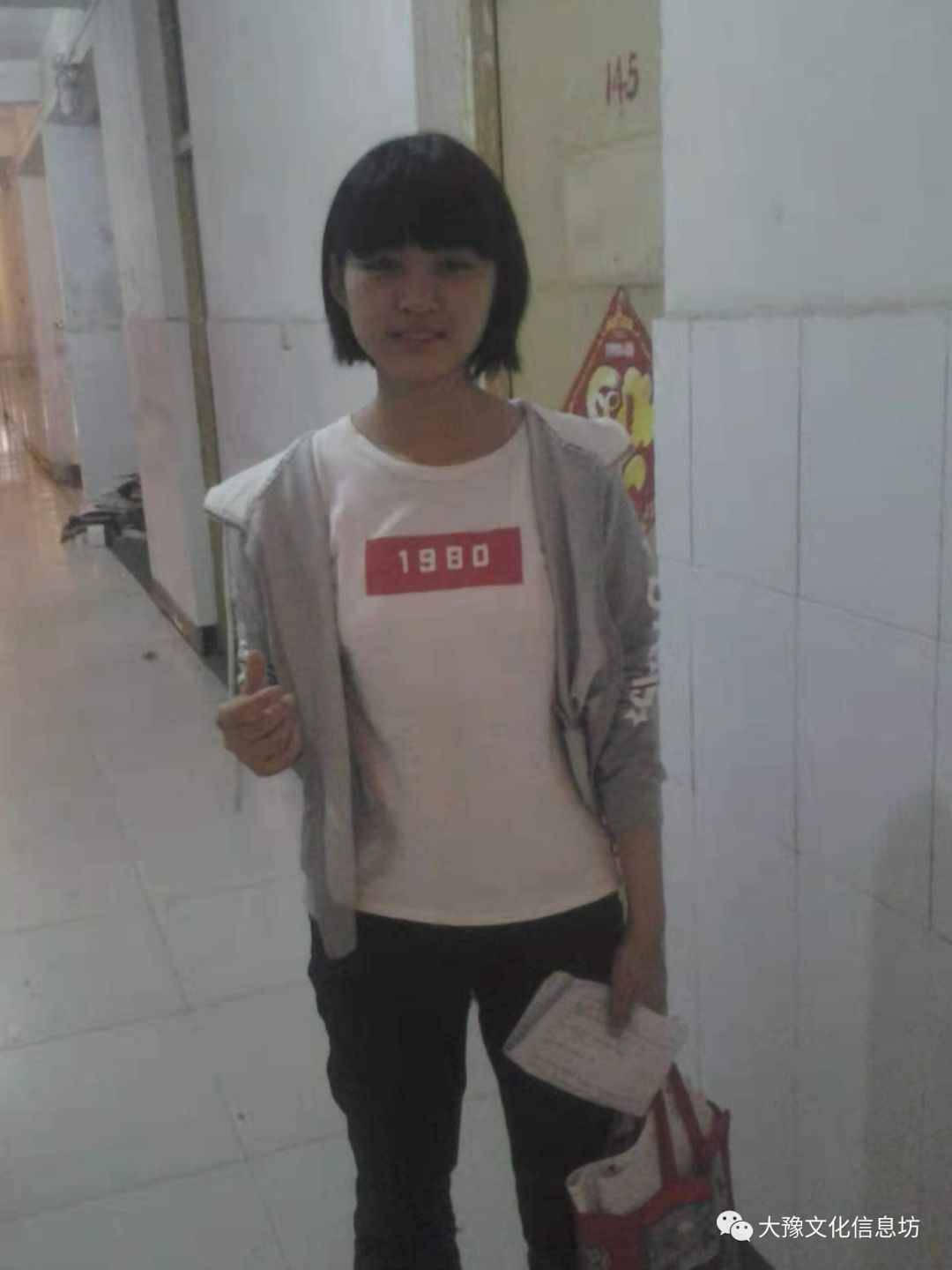 淮阳中学教师彭群浩是淮阳中学教师的优秀代表,2019年教师节前夕被评