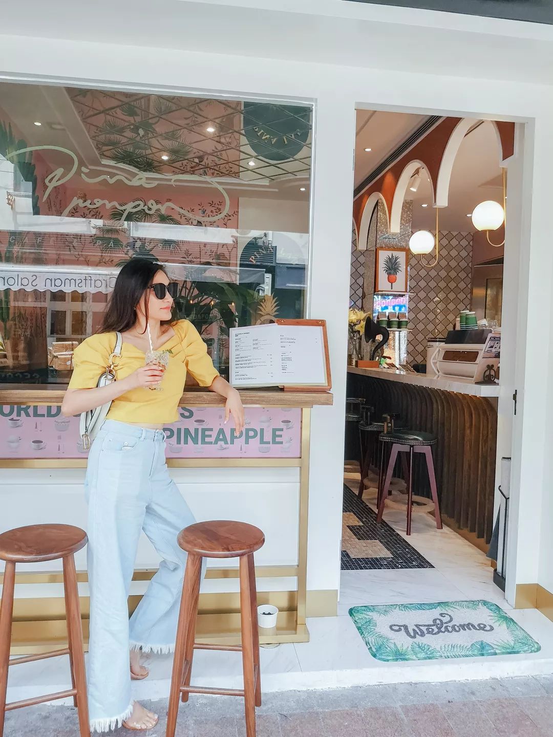 咖啡馆拍照姿势横屏 6f921891d0904a3a83551c92720c47b6.jpeg