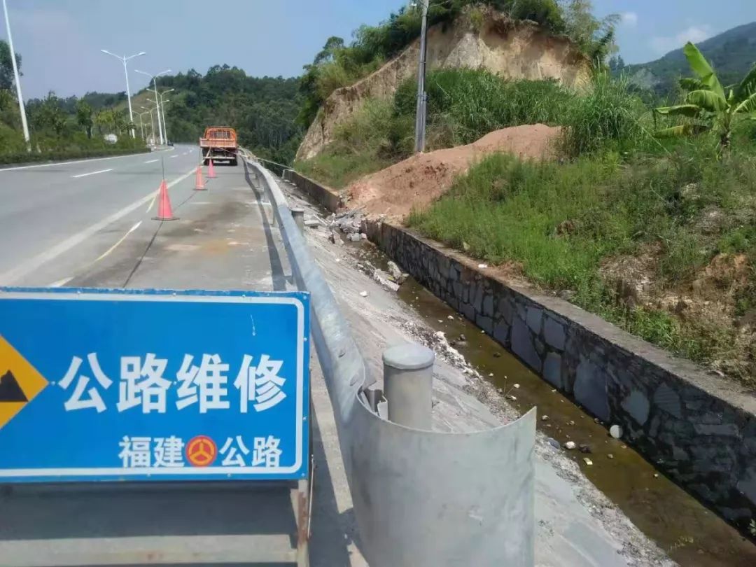 路肩人口_路肩墙(3)