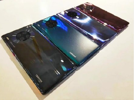 華為mate30海報pop