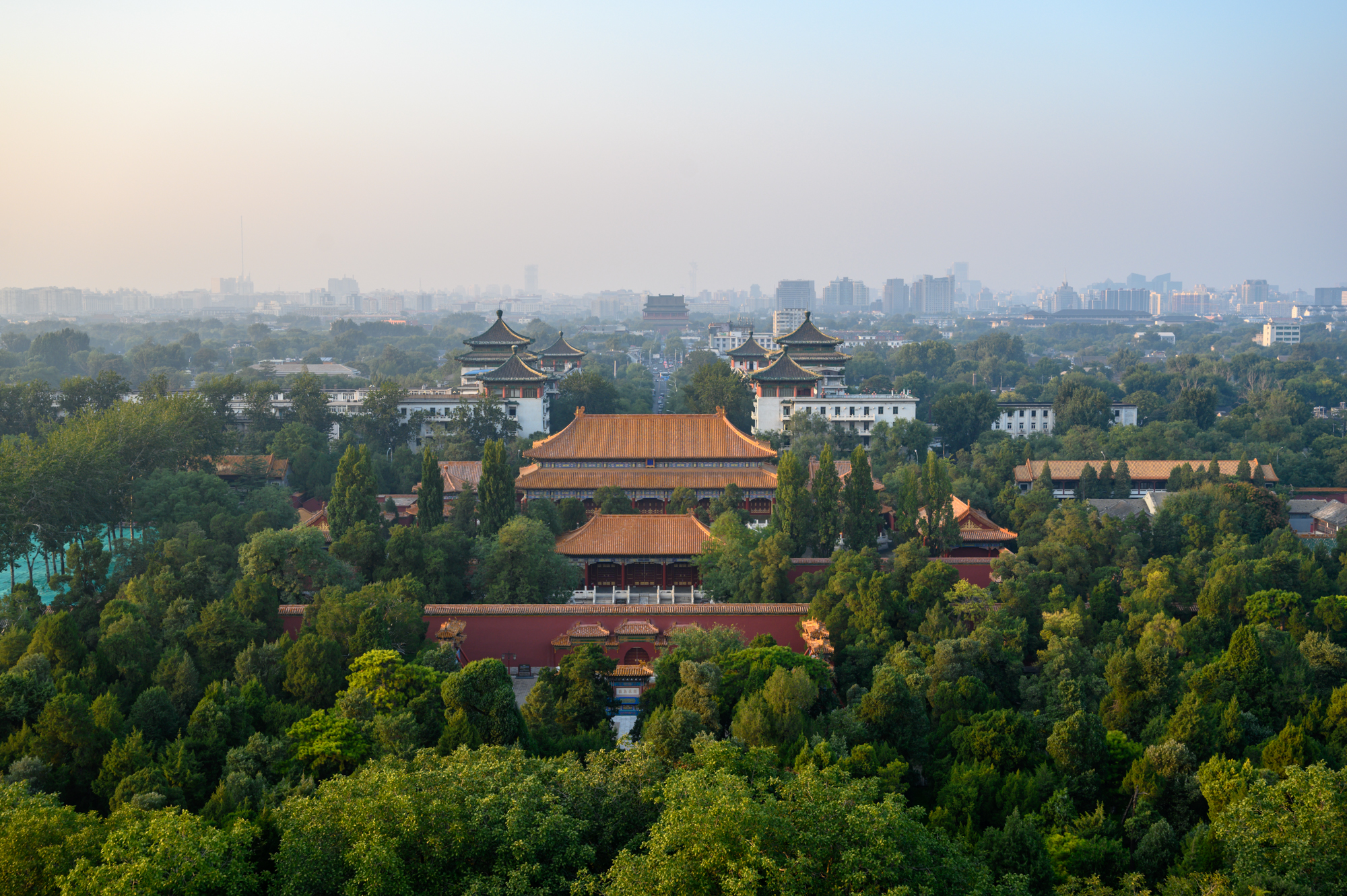 北京景山公园唯一可俯瞰故宫全景的地方门票只要2块钱