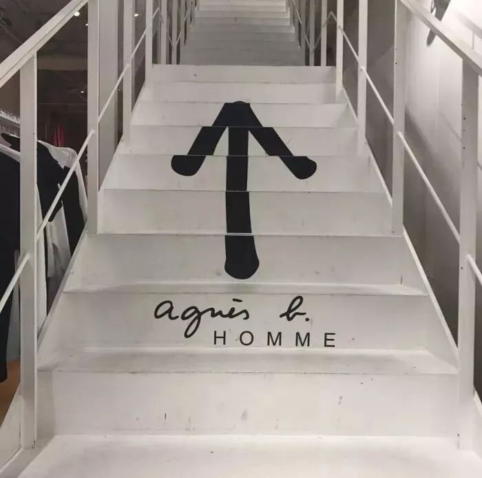 一组个性朋友圈封面背景图