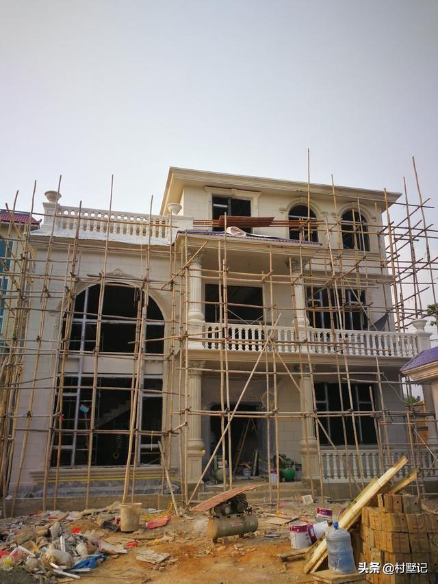 建房说三层欧式别墅图纸设计实景