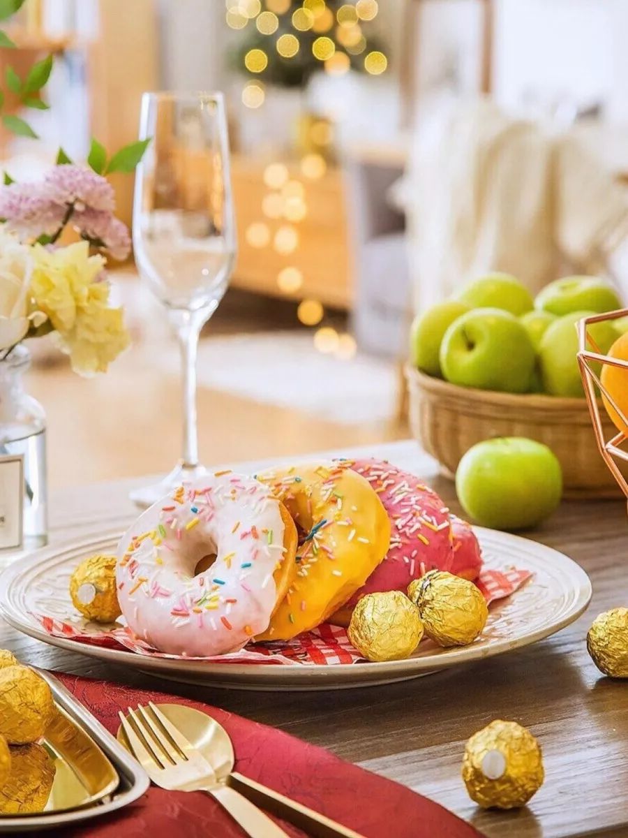 几年不见的塑料闺蜜突然联系,一开口就要借钱