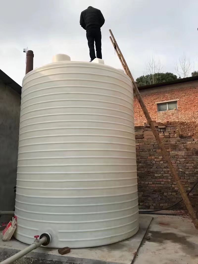 生活水箱 屋顶储水塔蓄水箱选择什么材质的好