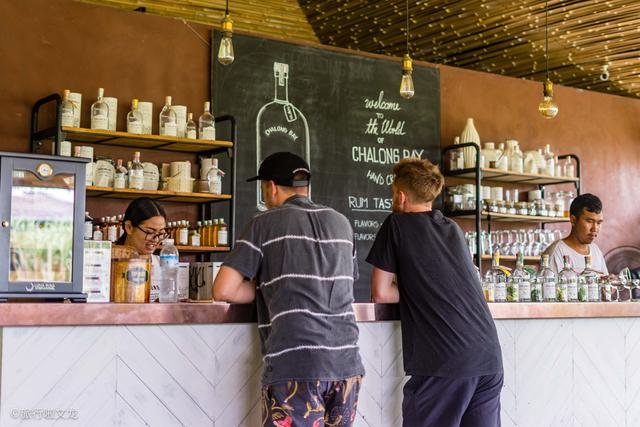 原创             普吉岛唯一生产的蒸馏酒厂，普吉旅行必参观的十五个景点之一