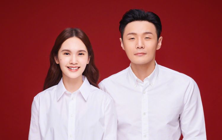 杨丞琳公开承认领证,李荣浩晒结婚照,网友:敢不