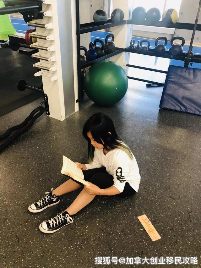 加拿大生娃娃_加拿大孩子怎么生_加拿大小孩