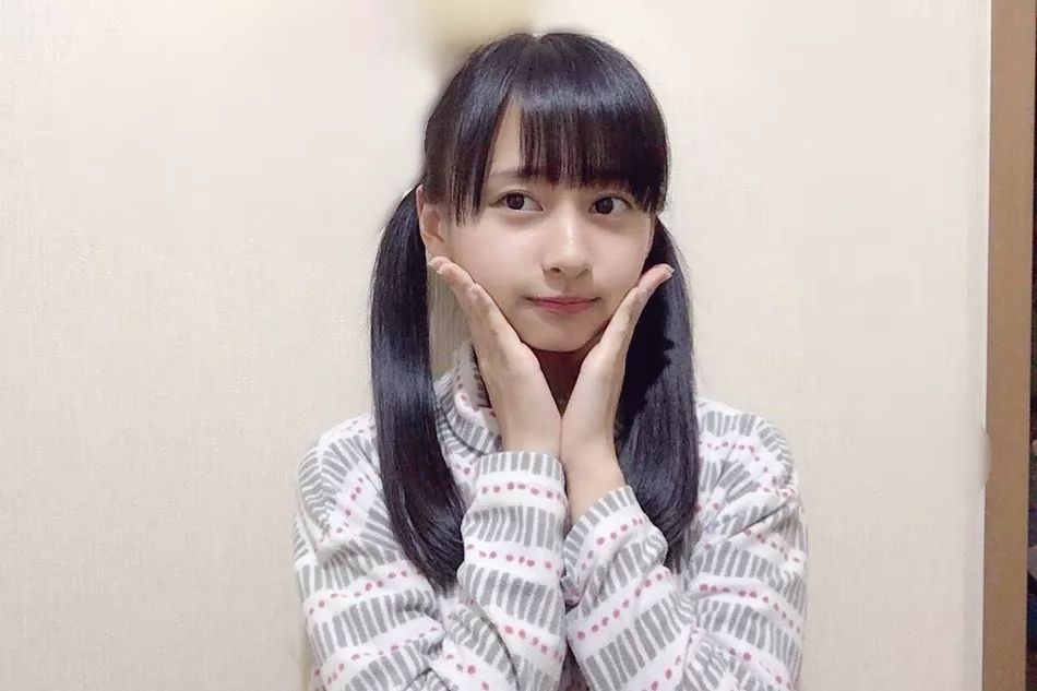 18岁女生的样子 fb9d9e735b0b40f8b6c9a1190285c146.jpeg