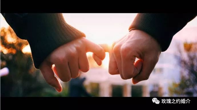 电影推荐爱情 纯爱 0073a9c8a0ba45f39cfbf81456c66ed0.jpeg