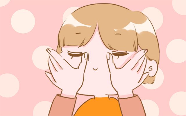 「蘑菇老师」原创为何多数宝宝洗澡总哭闹？家长这些错误不改正，难怪娃洗澡不配合