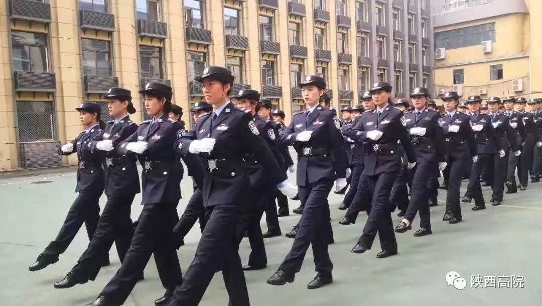 燃陕西356名司法警察沙场大演练现场超壮观微视频