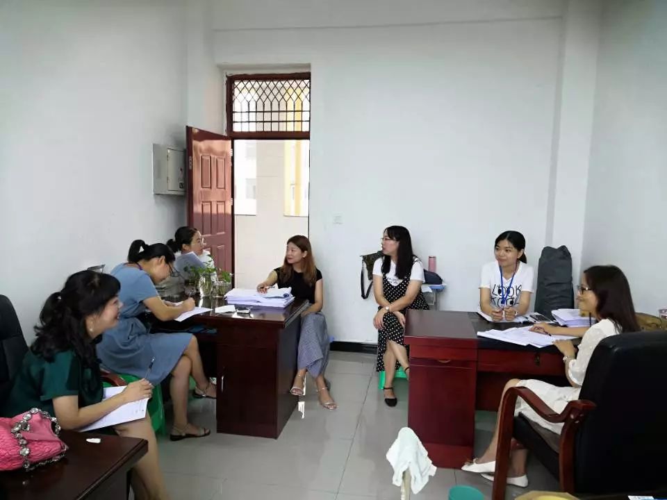 泸州七中叶洪,袁蓓蓓,简鑫老师在省级教研活动中精彩