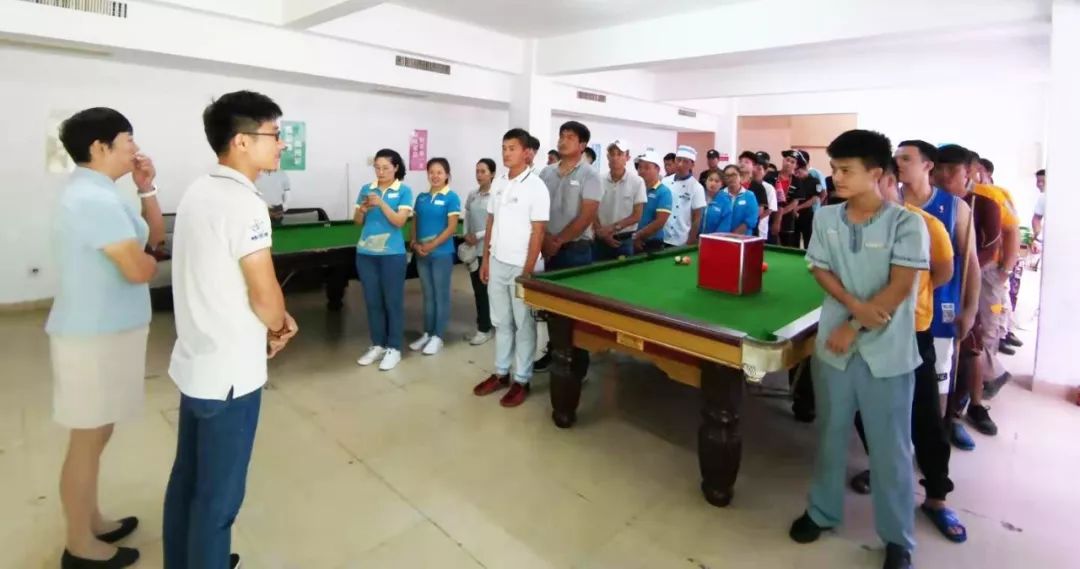 一杆什么猜一个成语_猜对几个成语,就可以分一栋别墅了赶快带你的孩子一起比
