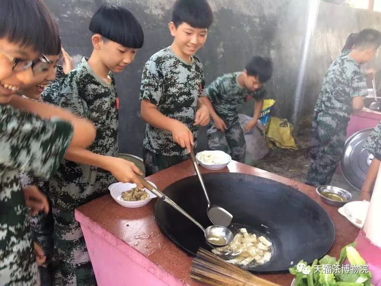 青春闪耀梦想扬帆▎漳浦县霞南中学七年级军训暨研学实践活动