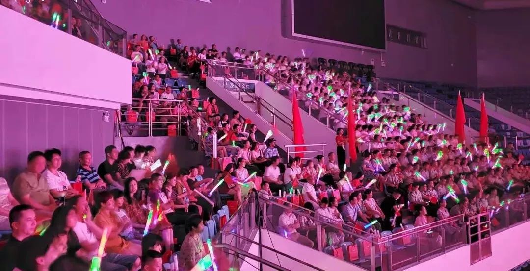 交响曲现场完整版 a3aa6bc0d8ee4fcf929cce081ec4ee69.jpeg