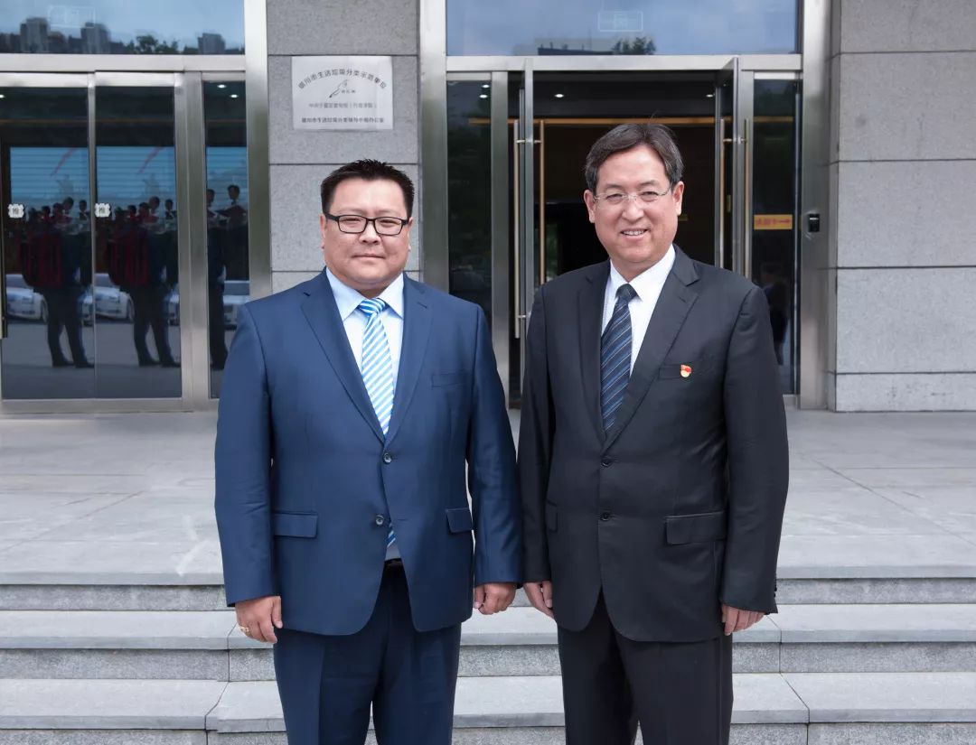 蒙古国高中级领导干部考察团到校(院)访问