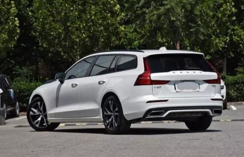 旅行车推荐沃尔沃v60 f1d3f1a58f5e4c1f9e1b1d5a5b456044.jpeg