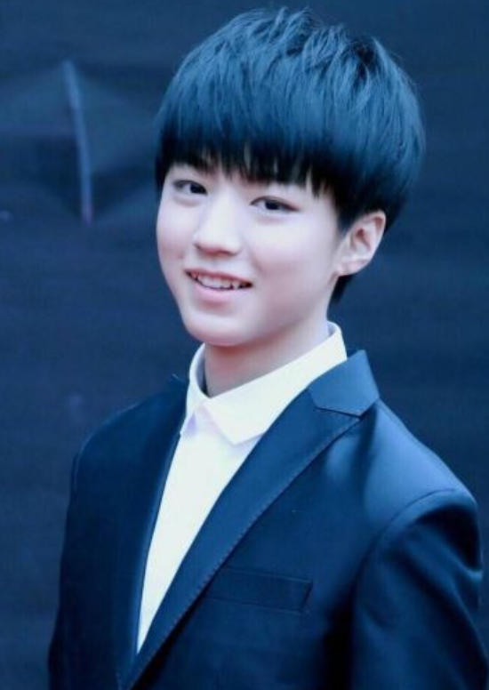 王俊凯的生日是哪年 f728fbfe72ad4142aa911ea74f3b66c6.png