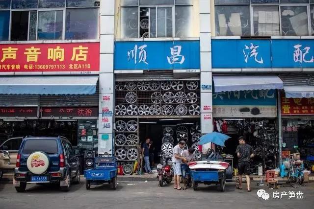 亿万汽车配件，构建汽车工业的基石，亿万汽车配件，构建汽车工业的基石