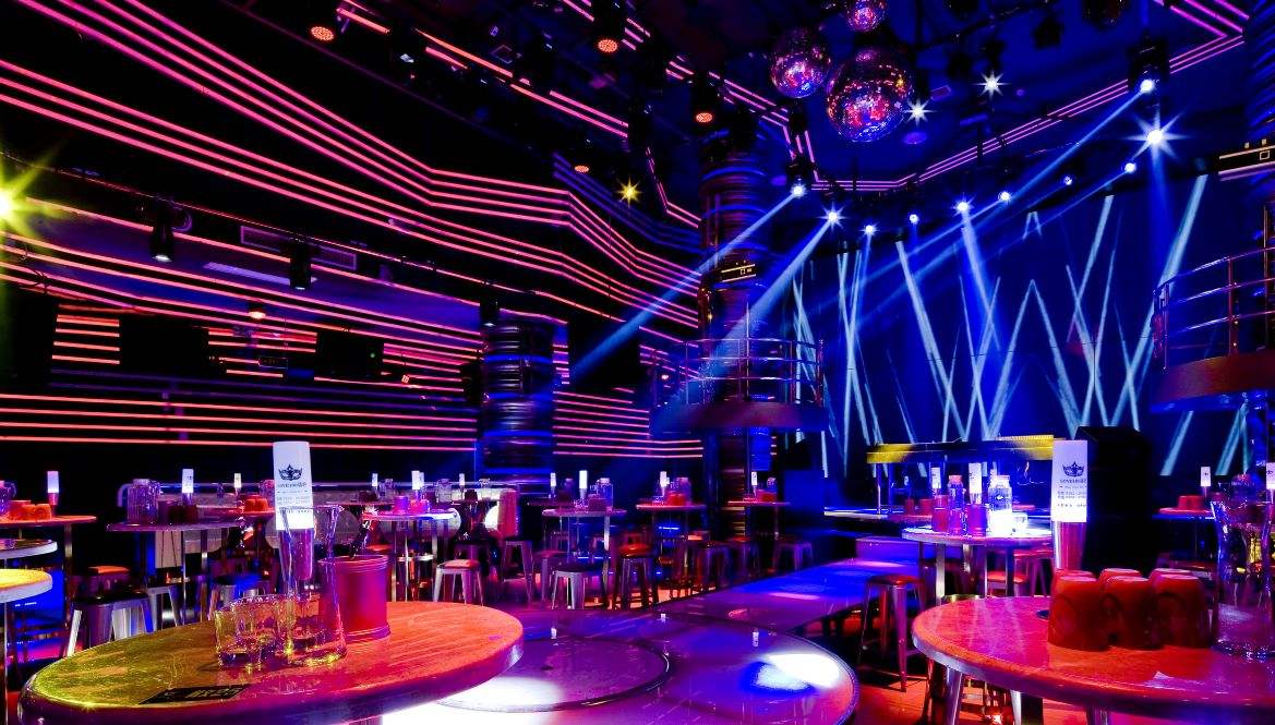 不过是大梦一场空酒吧 2e8d4a696c5b4c1f9fb1ce1db8f2cbfd.jpeg