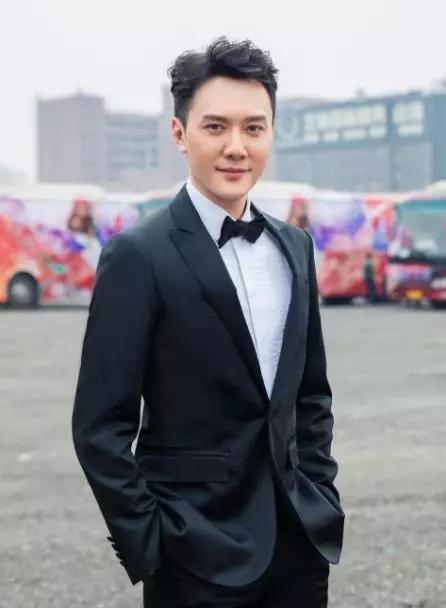 75后影视剧男演员冯绍峰!真帅!
