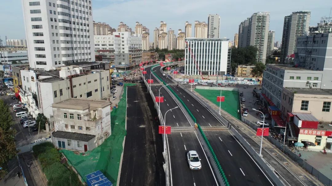 工程新建复兴街,北新街两条南北方向道路,拓宽改造义西街.