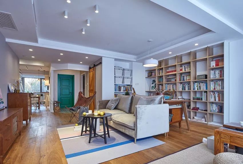 客厅吊灯怎么安装效果最好 79dd68eab5694cbe9c5ecf9c844f8a72.jpeg