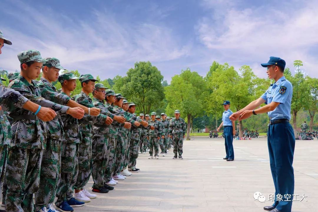 我在信阳学院 | 骄阳烈日下,我们 "说好不哭"