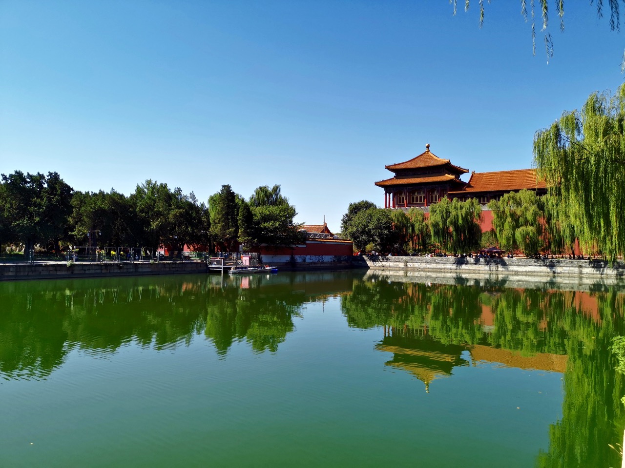 紫禁城下护城河,这样的美景你get到了吗?