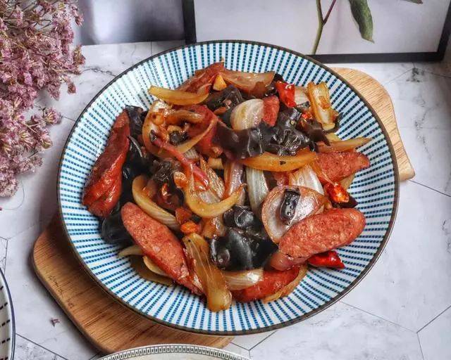 炒什么菜配饼子 95c63bd793a54d13b8cef0f2e0d422a9.jpeg