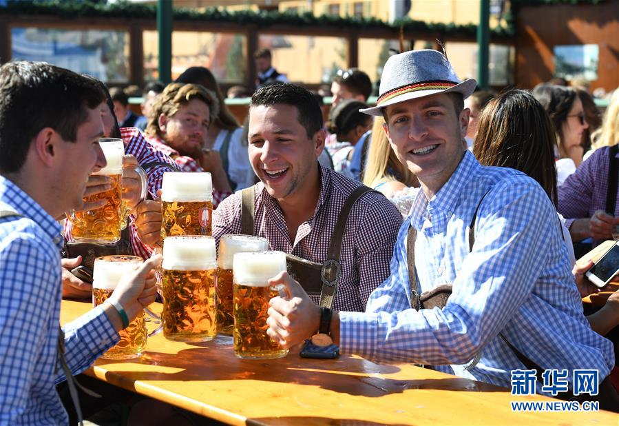 第186届慕尼黑啤酒节开幕
