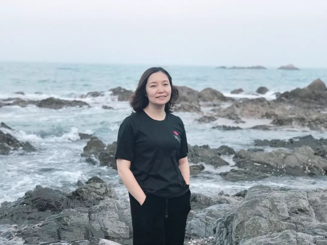 获得荣誉:宋艳艳,英语教育硕士,全国电子白板优质课二等奖,在山东省第