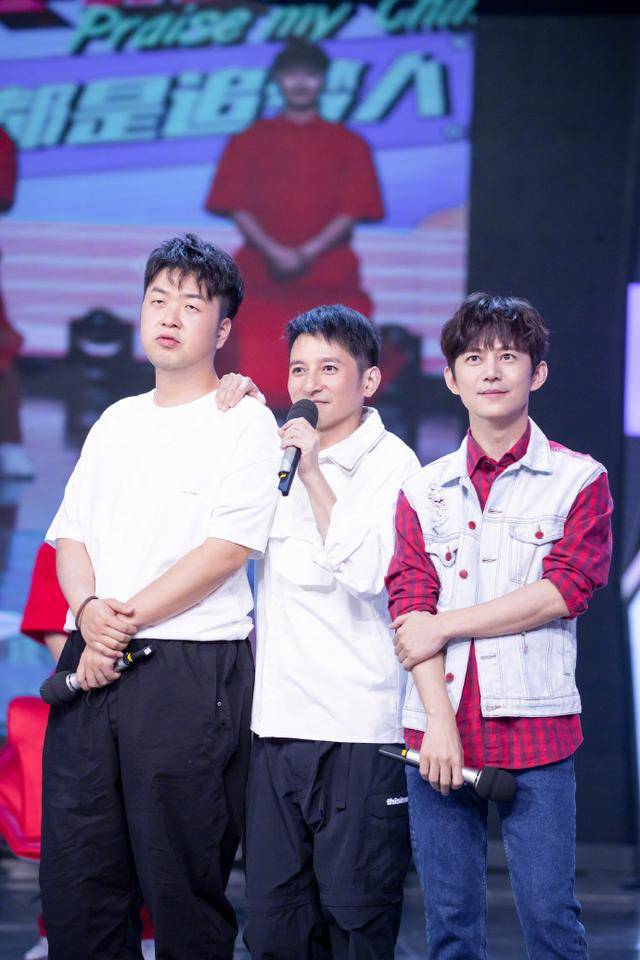 何炅谢娜最厉害的照片 ef384c90ba0749069ccf8b73dc0e99fb.jpeg