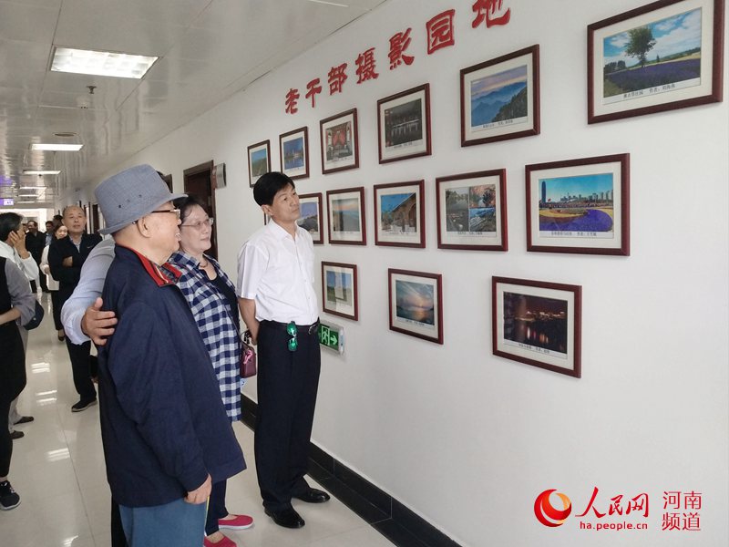 河南省人防办举办“我和我的祖国”书法、诗词、摄影作品展