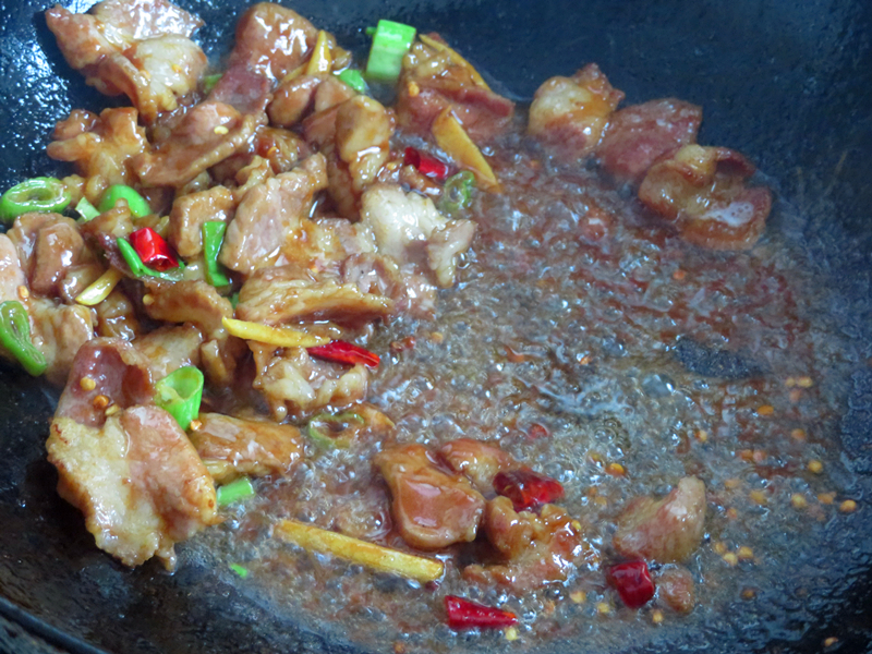 猪肉怎么吃不容易长肉 fbd6ba12530f4464a176d63f8cdb837d.jpeg