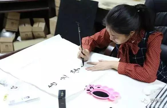 如何参加艺术特长生考试 00e2fbf9c18745adac238f226c9ab959.jpeg
