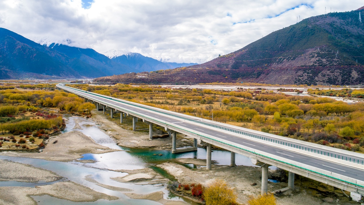 西藏天路涨3.38% 0ba373c88f4449dcbf7cbe13d59525d1.jpeg