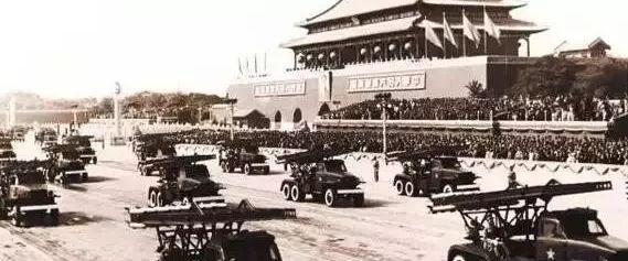 从万国造到东风快递--历年国庆阅兵回顾