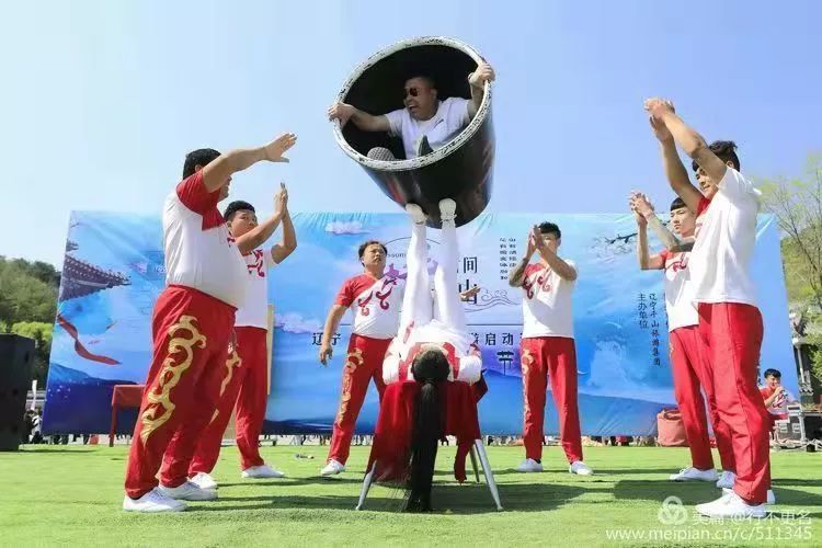 杂技顶缸——中国传统杂技项目