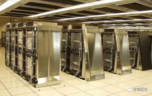 为什么您的IBM服务器会持续发出鸣叫声？  第1张